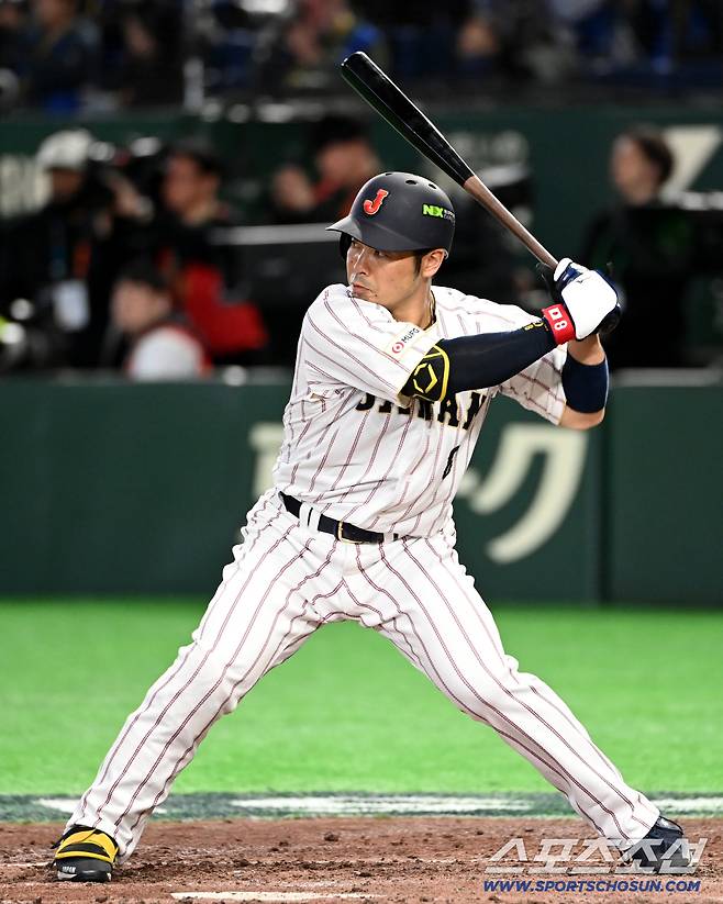 일본 최고타자 곤도가 체면을 구기고 있다. 1라운드 3경기에서 12타수 무안타를 기록했다. '출루머신'이 13타석에서 딱 한 번 볼넷으로 출루했다. 도쿄(일본)=허상욱 기자