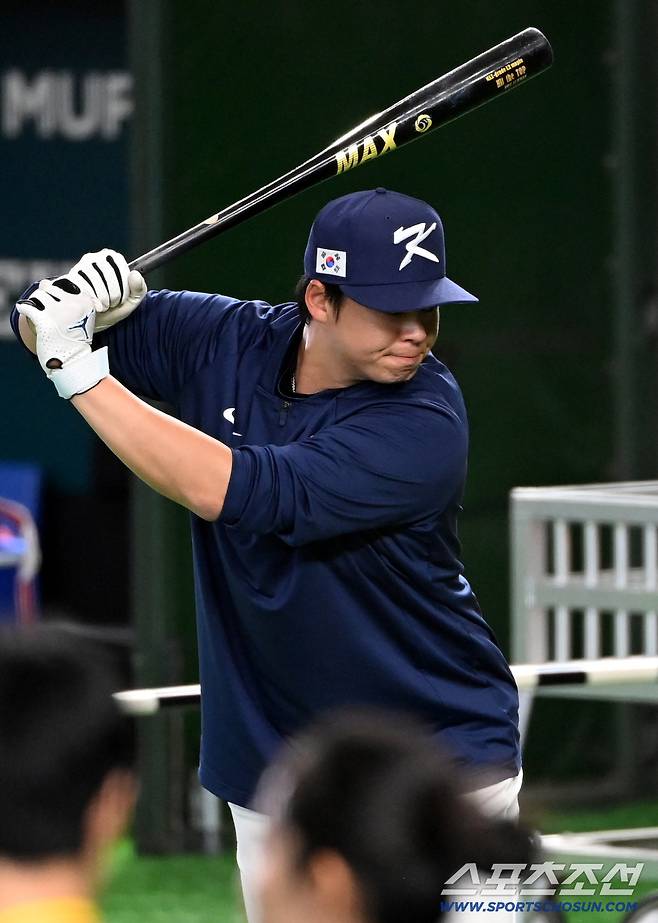 8일 일본 도쿄돔에서 열린 WBC(월드베이스볼클래식) 한국과 대만의 경기, 경기 전 노시환이 타격훈련을 하고 있다. 도쿄(일본)=허상욱 기자wook@sportschosun.com/2026.03.08/