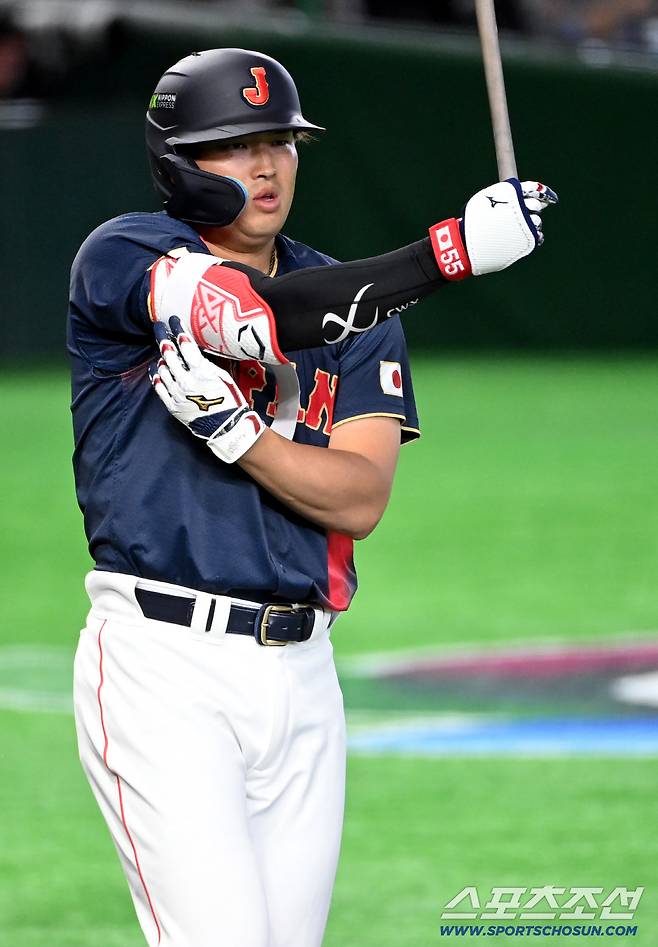 6일 일본 도쿄돔에서 열린 WBC(월드베이스볼클래식) 일본과 대만의 경기. 2회초 볼넷으로 진루하는 무라카미. 도쿄(일본)=허상욱 기자wook@sportschosun.com/2026.03.06/