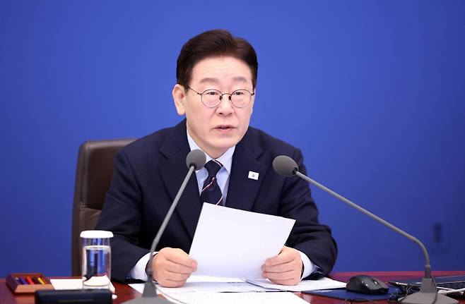 이재명 대통령이 지난 6일 청와대에서 열린 수석보좌관회의에서 발언하고 있다. 2026.3.6. 뉴스1