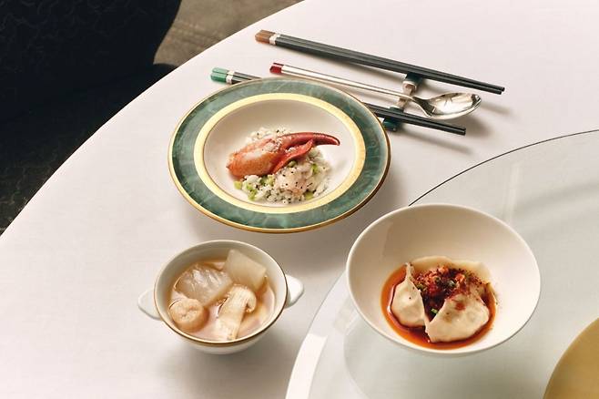 포시즌스 호텔 서울의 포핸즈 프로모션 메뉴. 사진=포시즌스 호텔 서울 제공