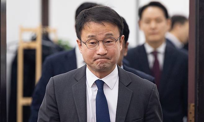 한병도 더불어민주당 원내대표를 비롯한 원내지도부가 10일 서울 여의도 국회에서 열린 원내대책회의에 참석하고 있다. 뉴스1