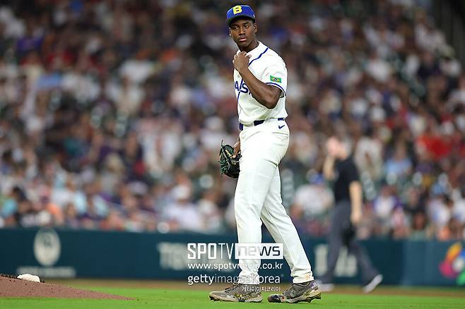 ▲ 조셉 콘트레라스. 쿠바 출신 투수 호세 콘트레라스의 아들이자, 브라질인 어머니를 둔 \'브라질 국가대표\' 투수다. 그리고 아직 18살도 안 된 고등학생이기도 하다.