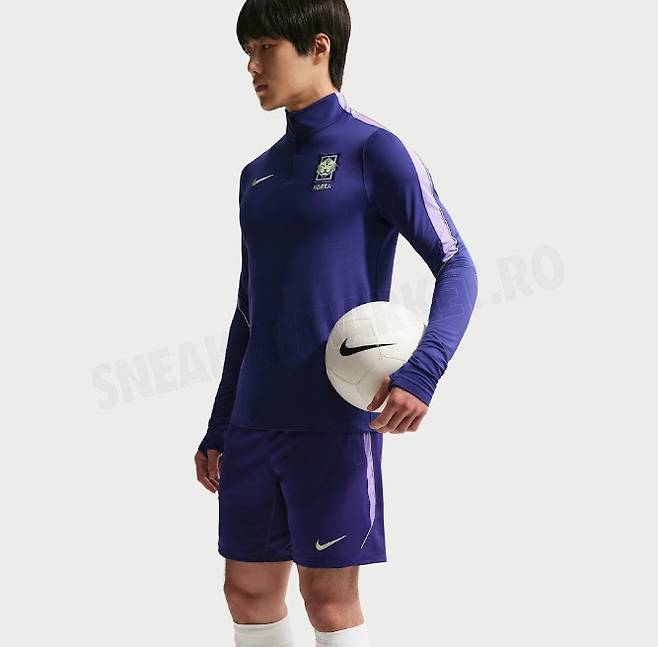 2026 북중미 월드컵에서 한국 축구대표팀이 착용할 것으로 예상되는 새 트레이닝킷. /사진=푸티 헤드라인스 갈무리