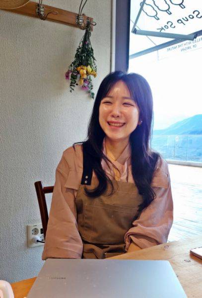 하동 화개에 자리잡은 밤톨 이가현 대표.