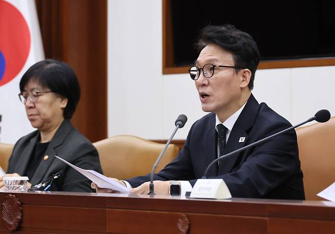 김민석 국무총리가 5일 서울 종로구 정부서울청사에서 열린 국가정책조정회의에서 발언하고 있다.(연합뉴스)