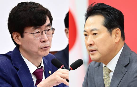 국민의힘 조경태 의원(왼쪽), 장동혁 당대표. [사진=최기철 기자]