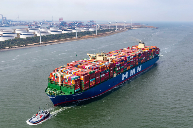 HMM의 2만4000TEU급 컨테이너 선박 [HMM]
