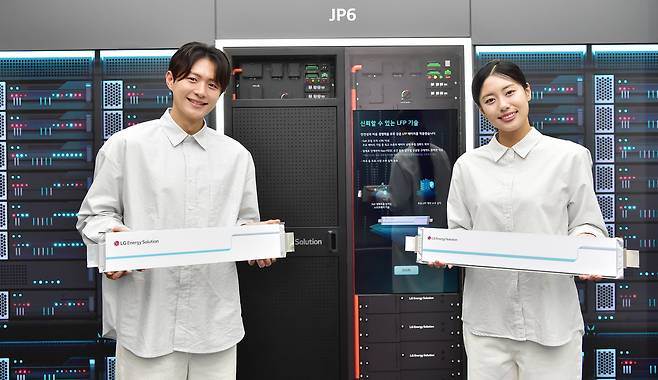 11일부터 13일까지 서울 강남구 코엑스에서 열리는 국내 최대 배터리 산업 전시회 ‘인터배터리 2026’의 LG에너지솔루션 부스 사진 [LG에너지솔루션 제공]