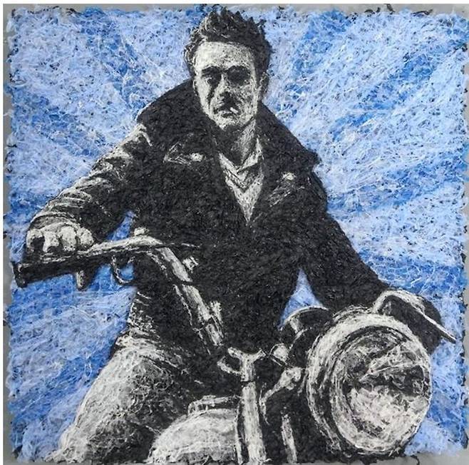 김윤, 제임스딘, 포맥스에 비닐봉지. 2017 *재판매 및 DB 금지