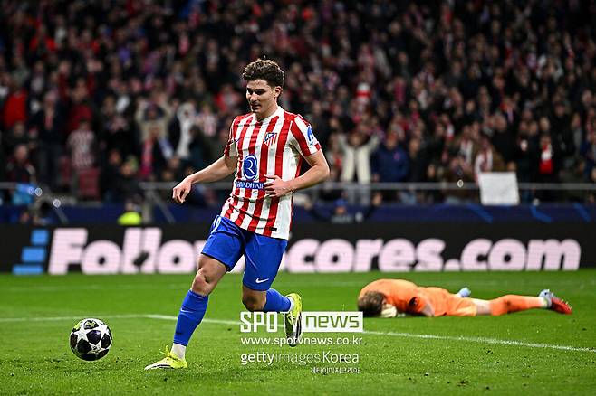 ▲ 11일 마드리드 리야드 에어 메트로폴리타노에서 열린 아틀레티코 마드리드와 토트넘 홋스퍼의 유럽챔피언스리그 16강 1차전. 토트넘은 파격 선발을 내세웠다가 어처구니없는 경기력만 남긴 채 크게 무너졌다.