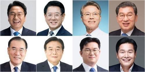 전남광주특별시장 더불어민주당 소속 경선 후보군 왼쪽 위쪽부터(가나다순) 강기정, 김영록, 민형배, 신정훈, 이개호, 이병훈, 정준호, 주철현 등 전남광주특별시장 민주당 후보군. [각 후보군 측 제공 사진. 재판매 및 DB 금지]