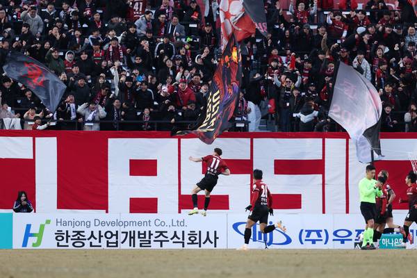 프로축구 K리그1 부천FC 1995 갈레고가 지난 7일 대전하나시티즌과의 경기에서 득점한 뒤 기뻐하고 있다. 2026.3.7 /한국프로축구연맹 제공