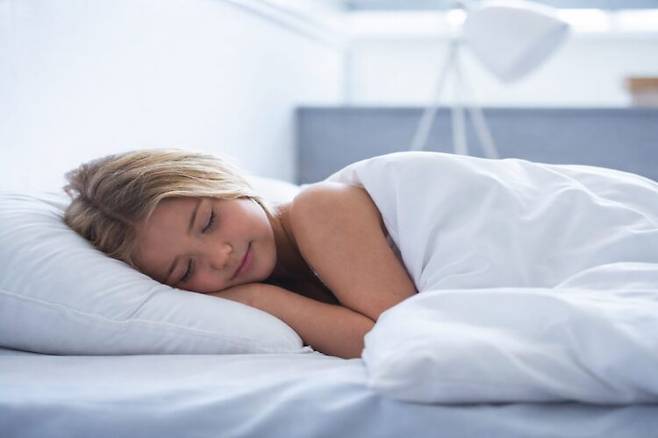 수면 중 우리 몸은 기억과 스트레스 관리, 에너지 충전 등 회복과 재정비의 시간을 갖는다. 사진=게티이미지뱅크