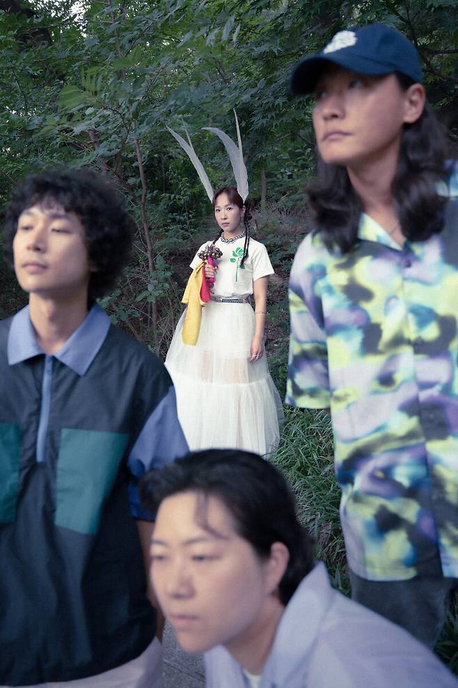 추다혜차지스. 소수민족 컴퍼니 제공