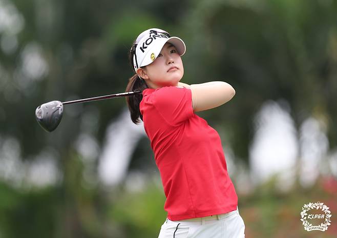 국가대표 오수민, KLPGA 개막전 리쥬란 챔피언십 첫날 티샷하는 장면,  출처:KLPGA