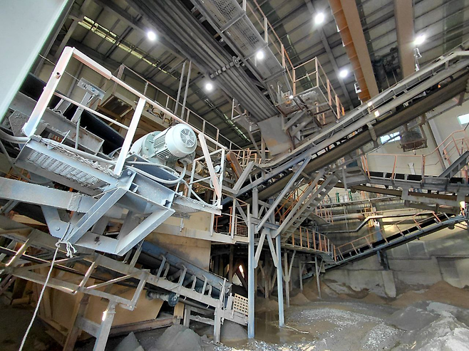 지난 10일 사망사고가 발생한 컨베이어 벨트의 모습. 경기이주평등연대 제공