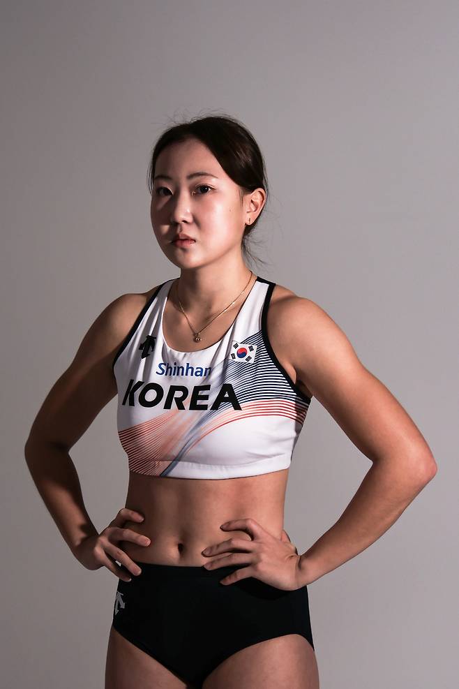Korea’s women’s 100-meter record stands at 11.49 seconds. Lee Eun-bin’s personal best leaves her 0.27 seconds behind. [WINWIN SPORTS]