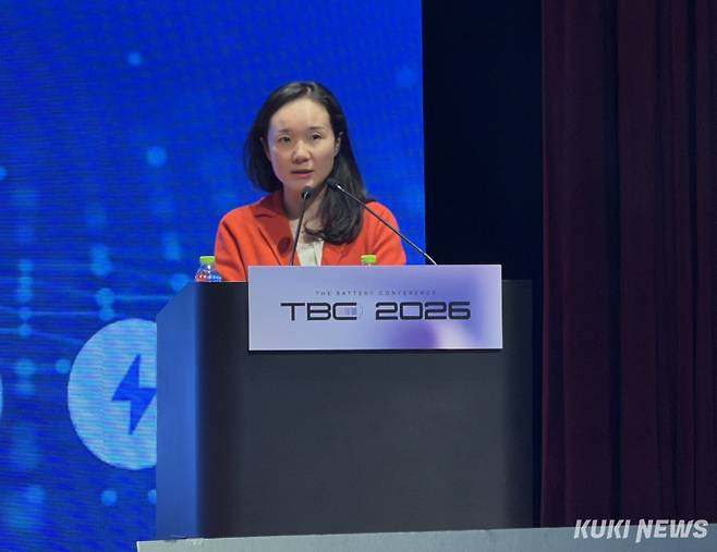 시유 황 팩토리얼에너지 최고경영자(CEO)가 ‘더배터리컨퍼런스 2026’에서 발언하고 있다. 송민재 기자