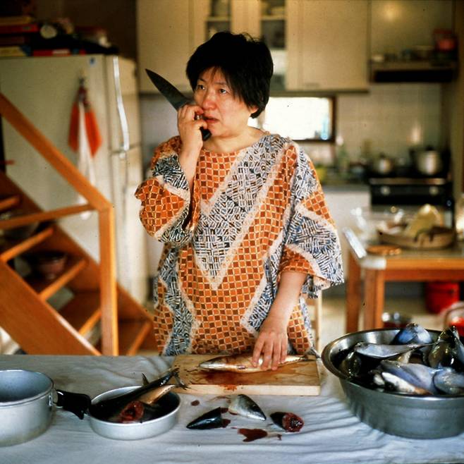 박영숙의 ‘갇힌 몸 정처 없는 마음 #1’(2002) <아라리오 갤러리>