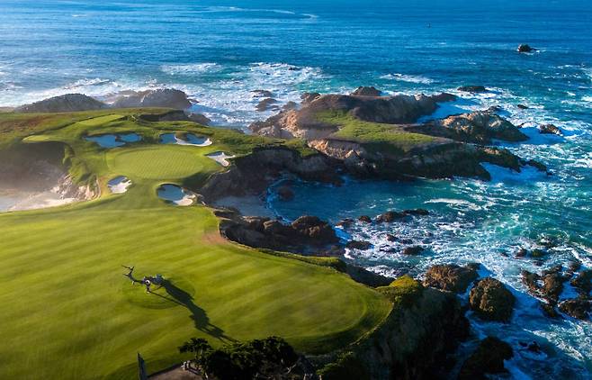 사이프러스 포인트 16번 홀(출처=USGA)