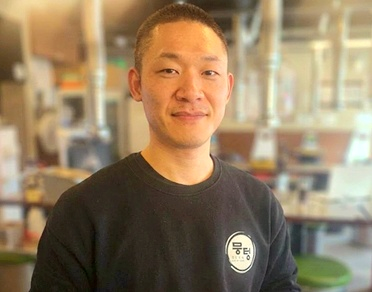 ‘308바이코트’ 1호 수상자 뭉텅 오목교점 손상태 대표.