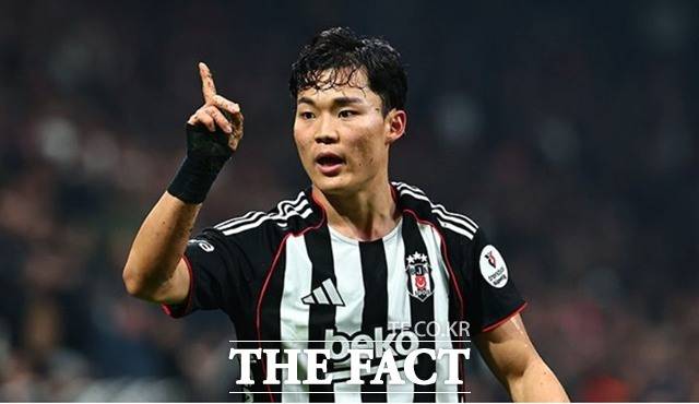 튀르키예 무대를 폭격하고 있는 오현규./베식타시