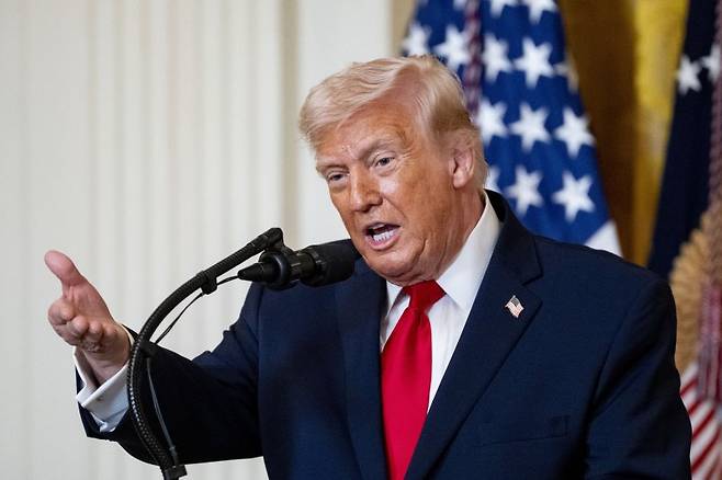 미국의 도널드 트럼프 대통령이 12일(현지시간) 미국 워싱턴DC 백악관에서 연설하고 있다.UPI연합뉴스