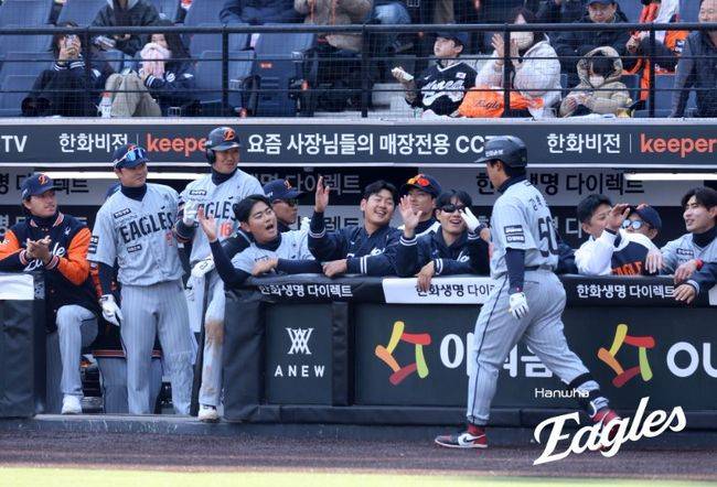 강백호는 13일 대전 한화생명 볼파크에서 열린 2026 신한 SOL KBO리그 삼성 라이온즈와의 시범경기에서 3번 지명타자로 선발 출전해 결승타가 되는 홈런으로 3타수 1홈런 1타점 1득점을 기록했다. 한화 이글스