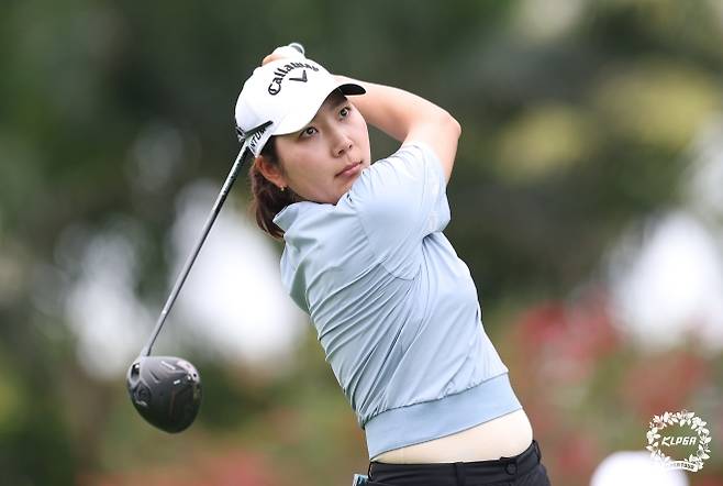 박단유가 12일 태국 촌부리 아마타 스프링스CC에서 열린 한국여자프로골프(KLPGA)투어 리쥬란 챔피언십 1라운드에서 티샷을 날리고 있다. KLPGA 제공