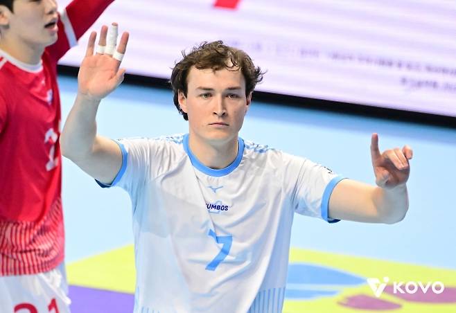 이든 개럿이 12일 인천 계양체육관에서 열린 2025~26 진에어 V리그 남자부 6라운드 KB손해보험과의 맞대결에서 득점 후 기뻐하고 있다. 2026.3.12 한국배구연맹 제공