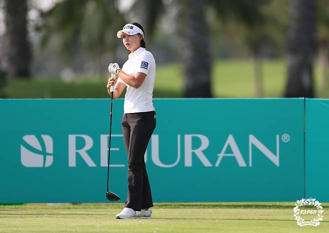 공동 선두에 나선 문정민. 사진 제공=KLPGA