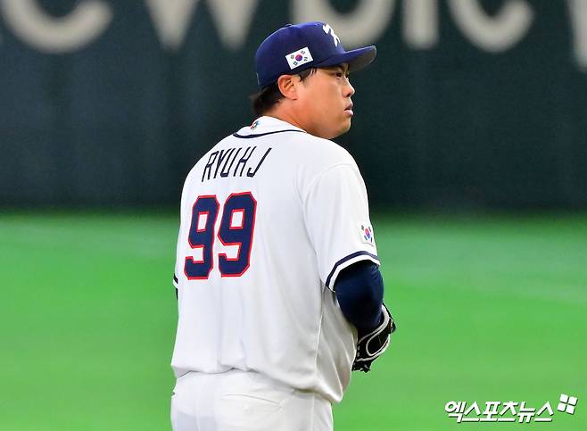 류지현 감독이 이끄는 한국 야구대표팀이 14일 미국 플로리다주 마이애미의 론디포파크에서 2026 월드베이스볼클래식(WBC) 도미니카공화국과 2라운드를 치른다. 류 감독은 13일 진행된 공식 기자회견에서 류현진을 도미니카공화국전 선발로 내세운다고 발표했다. 엑스포츠뉴스 DB