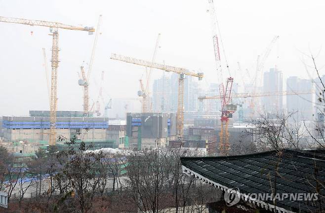 서울의 아파트 공사 현장(사진=연합뉴스)