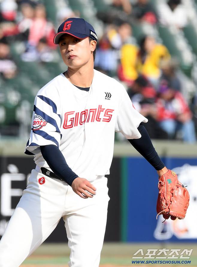 14일 부산 사직야구장에서 열린 KBO리그 롯데 자이언츠와 LG 트윈스의 시범경기. 롯데 박정민이 역투하고 있다. 부산=박재만 기자 pjm@sportschosun.com/2026.03.14/