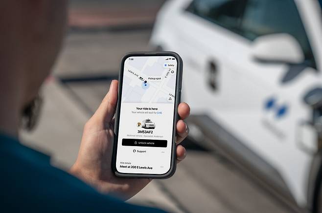 아이오닉 5, 우버 로보택시 운영 시작