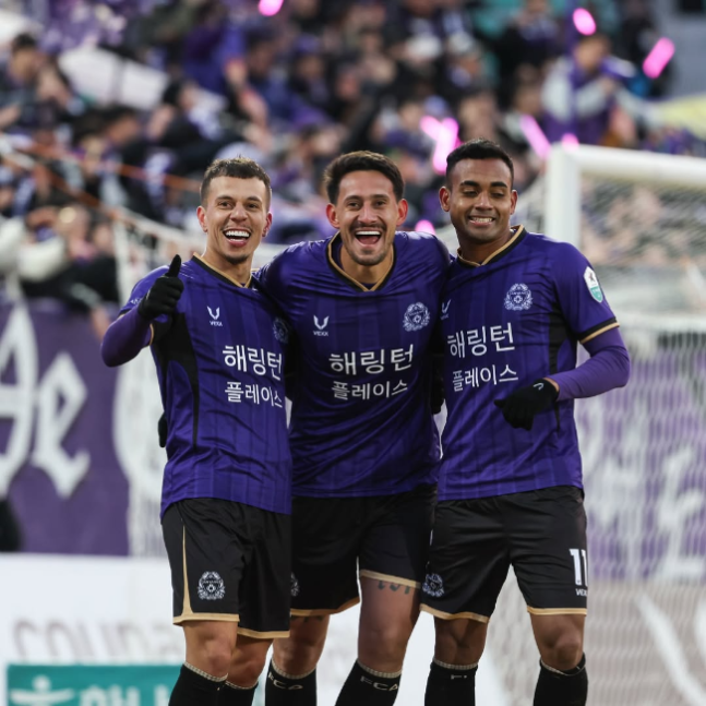 마테우스~엘쿠라노~아일톤. FC안양의 새로운 ‘삼각편대?’. 사진=FC안양 SNS