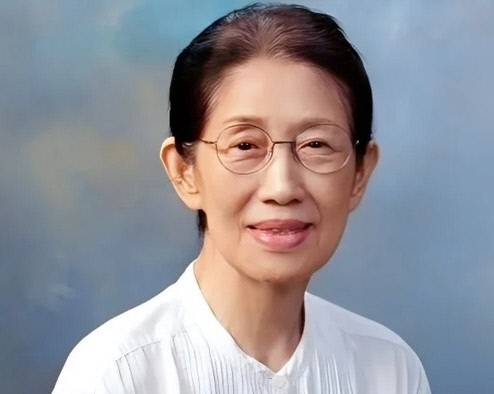 성옥희 전 이화여대 섬유예술학과  교수. 연합뉴스