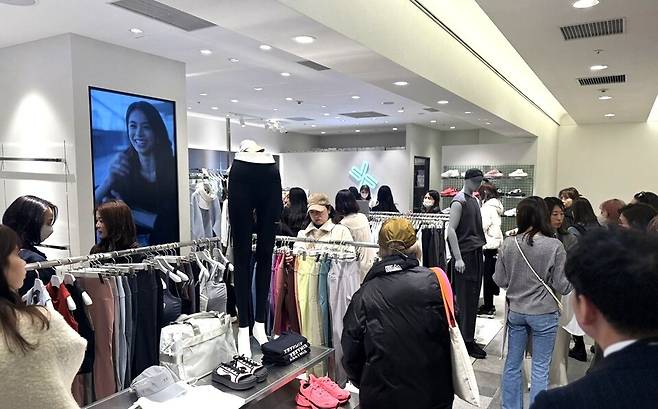 젝시믹스 오모테산도힐스 매장 전경. 젝시믹스 제공