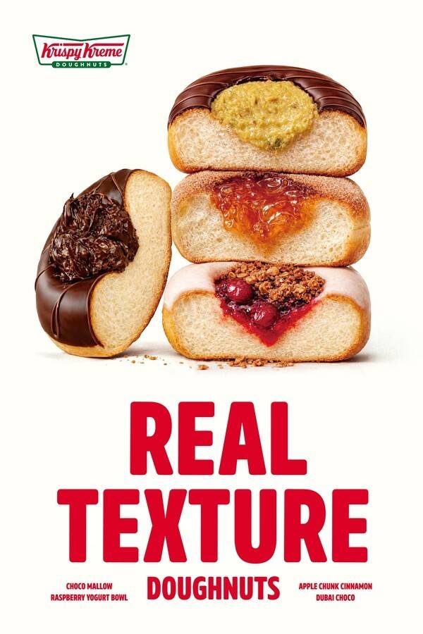크리스피크림 도넛이 두바이 초코 등 신제품 4종을 출시했다. [제공=롯데GRS]
