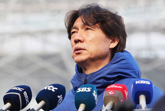 홍명보 축구 국가대표팀 감독