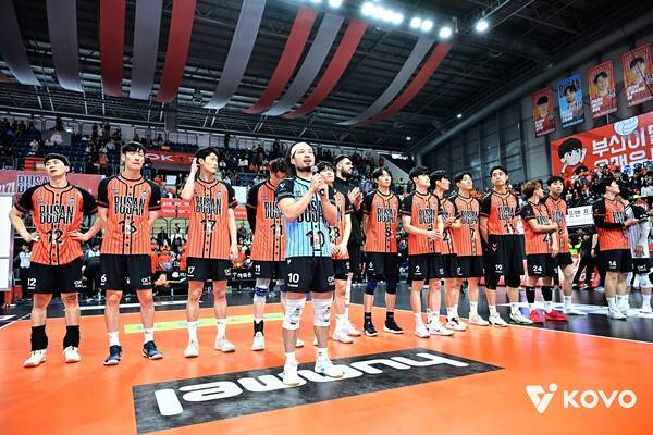 승리 후 OK저축은행. /사진=KOVO