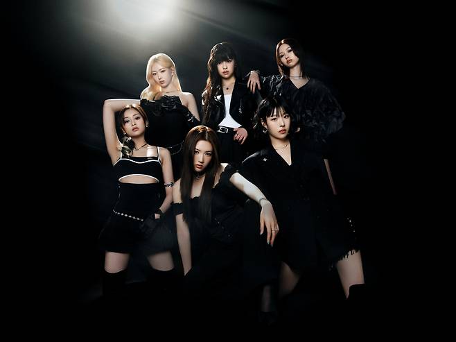 앳하트 멤버  봄, 나현, 미치, 아린, 서현, 케이틀린(왼쪽 위부터 시계방향으로). 사진 제공=타이탄콘텐츠