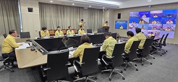 중동 정세에 대응해 14개 시군 부단체장 영상회의가 열리고 있다. [사진=전북자치도 ]