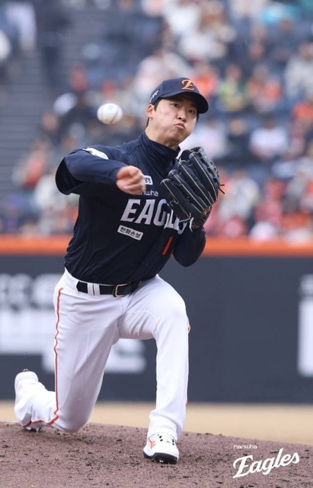 엄상백. 사진=한화 제공