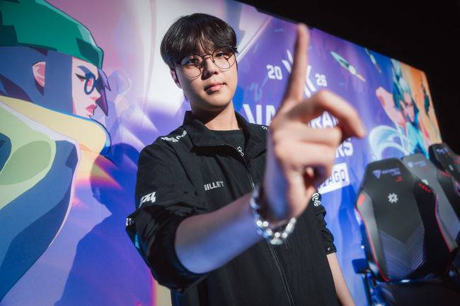 라이엇게임즈 플리커.