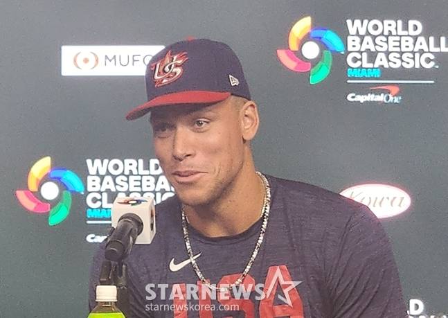 경기를 앞둔 공식 기자회견에 나선 저지. /사진=박수진 기자