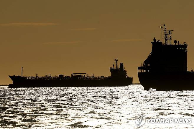 유조선 [EPA 연합뉴스 자료사진. 재판매 및 DB 금지]