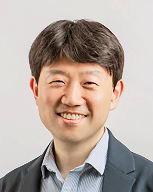 POSTECH IT융합공학과+융합대학원 안용주 교수.