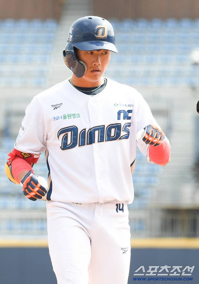 15일 마산야구장에서 열린 NC 다이노스와 키움 히어로즈의 시범경기. NC 최정원이 숨을 고르고 있다. 창원=박재만 기자 pjm@sportschosun.com/2026.03.15/